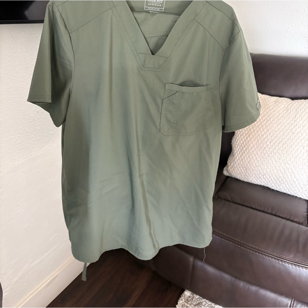 Cherokee Olive Short Sleeve V-Neck Tee